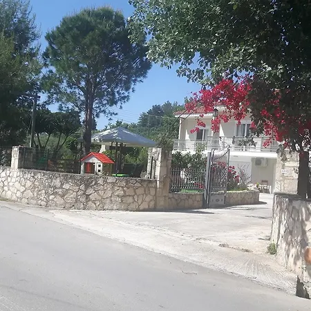 阿尔巴精品公寓 * 拉加纳斯